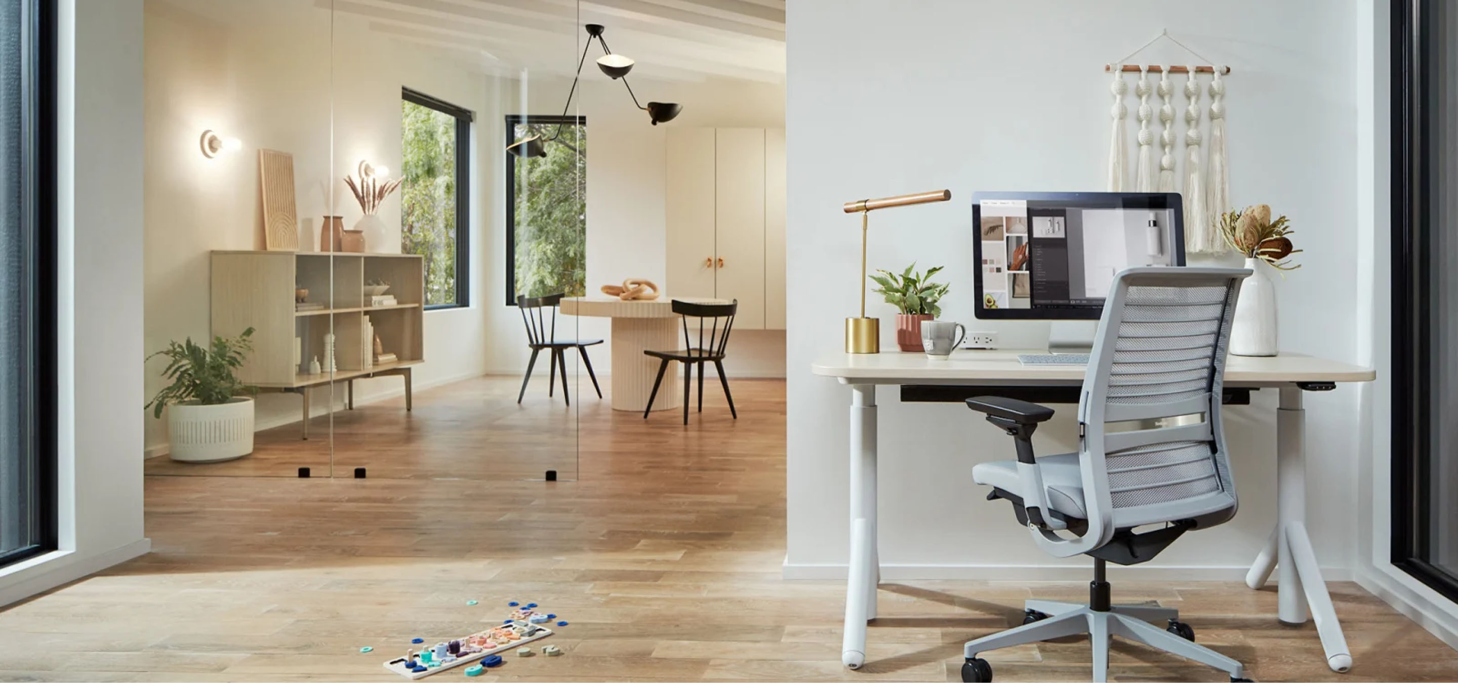 Steelcase workspace lifestyle — collaborative office environment with furniture in context